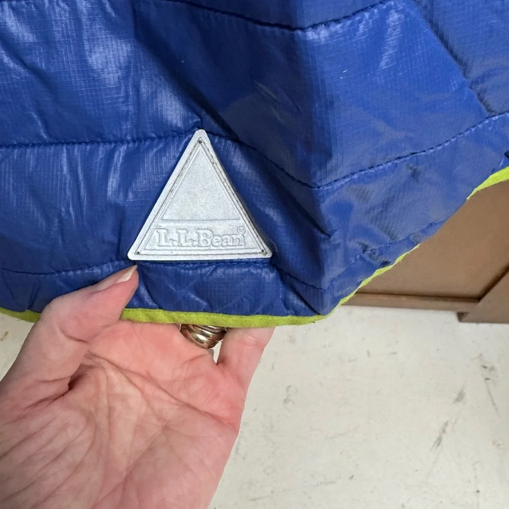 L.L. Bean Kids insulated winter Jacket size 8 primaloft hooded full zip